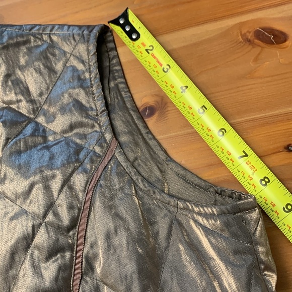 Chico’s  Bronze & Brown Lightly Padded Vest w Pockets, Nice Sheen to Fabric - Picture 7 of 16